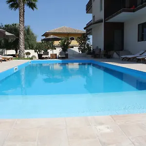 Otel Amada Siracusa, Citta Giardino (Syracuse)